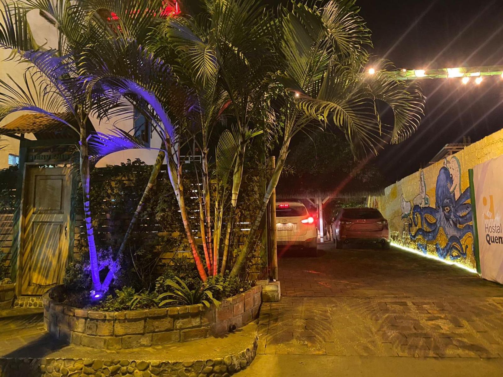 Haus Quentin Hotel Puerto López Eksteriør billede